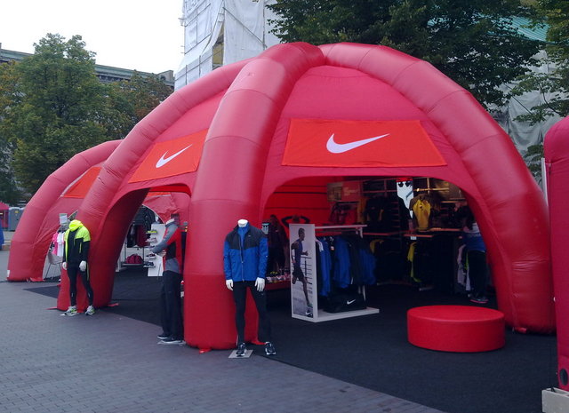 Nike-myymälä Nike-myymälä