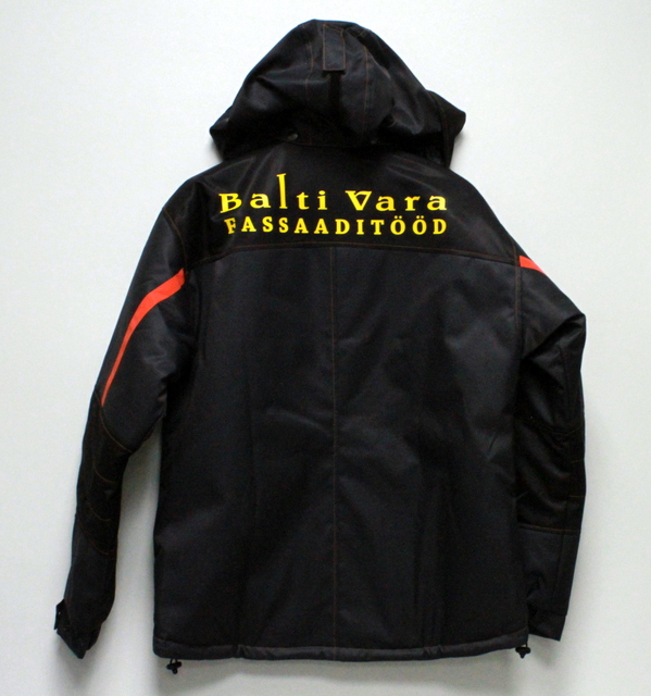 Balti Vara takki painatuksella Balti Vara takki painatuksella