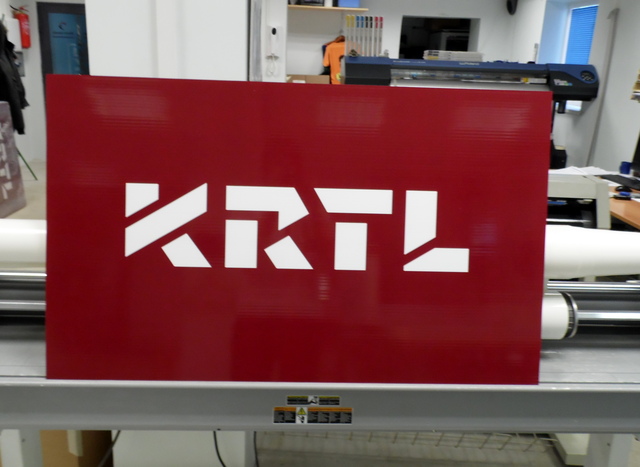 KRTL mainoskyltti KRTL mainoskyltti