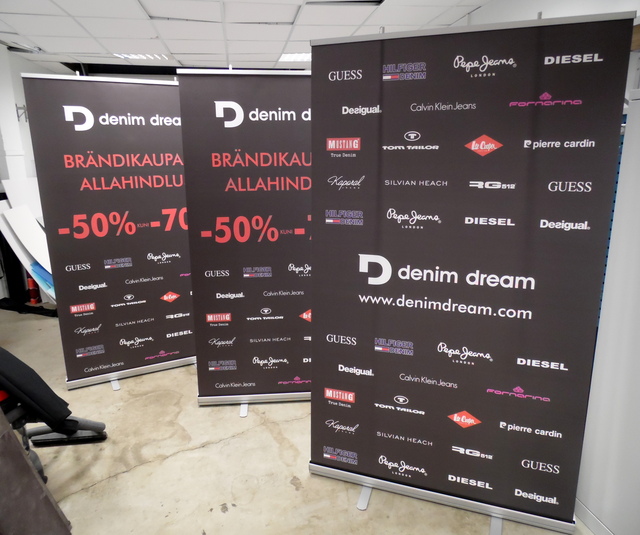 Mainosteline Roll-up Mainosteline Roll-up