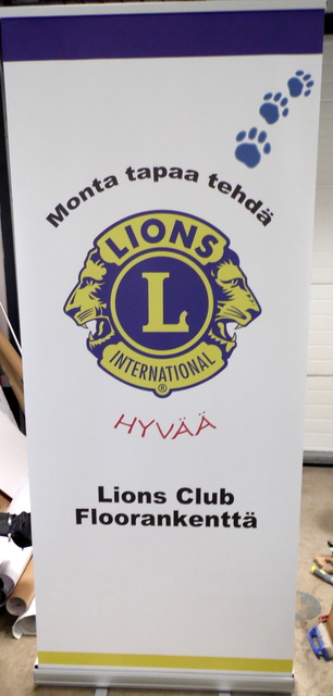 Klassinen Roll-Up Lions Club Floorankenttä Klassinen Roll-Up Lions Club Floorankenttä