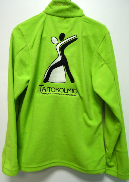 Fleece brodeerattu logolla Taitokolmio Fleece brodeerattu logolla Taitokolmio
