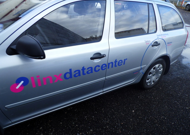 Auton teippaus linxdatacenter