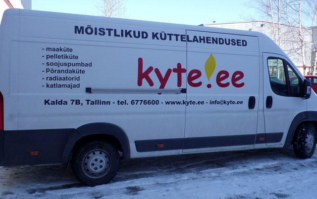 Mainosteipattu auto Kyte