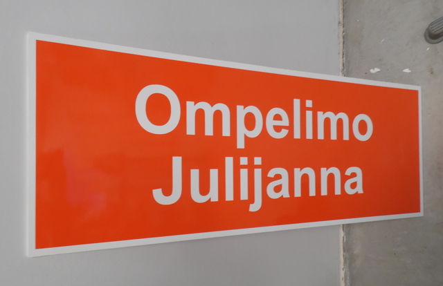 Mainoskyltti Ompelimo Mainoskyltti Ompelimo