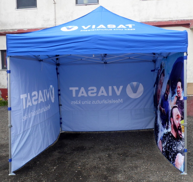 Kaksipuolinen digipainettu 3x3 m Pop-up teltta Viasat Kaksipuolinen digipainettu 3x3 m Pop-up teltta Viasat