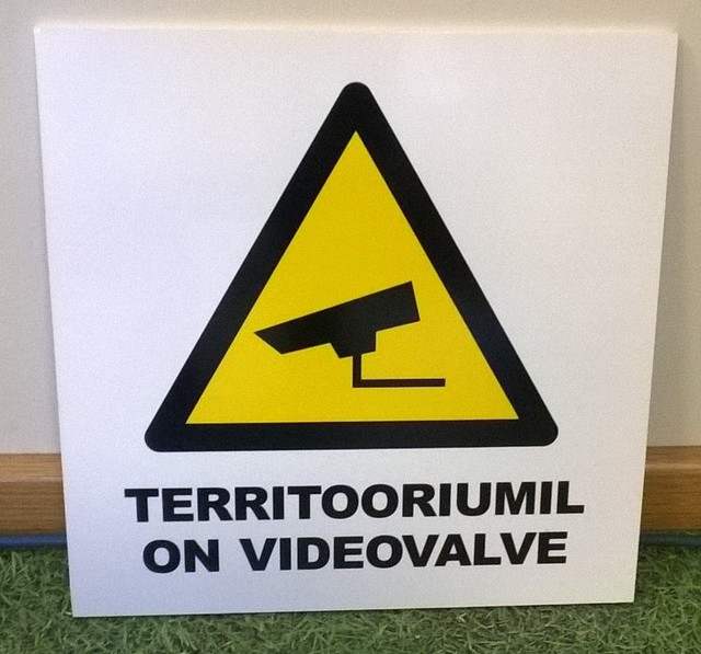 Kyltti videovalvonta
