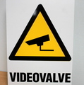 Videovalve varoituskyltti