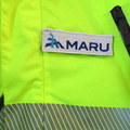 Brodeerattu logo takkille Maru