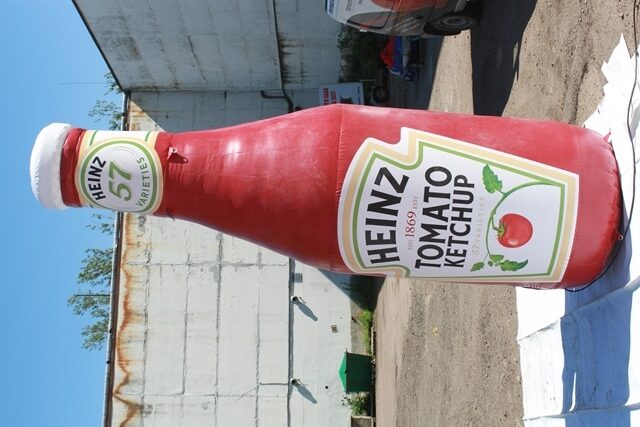 Tuotekopio Heinz tomato ketchup